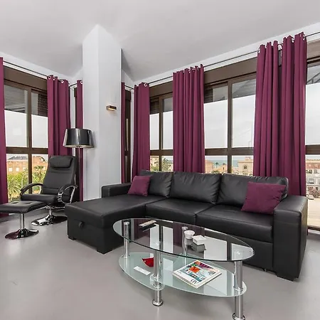 City Beach Lluch Apartment