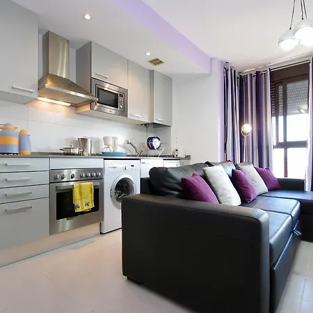 City Beach Lluch Apartment *